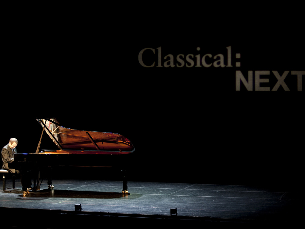agenda/i_011/classicalnext.jpg