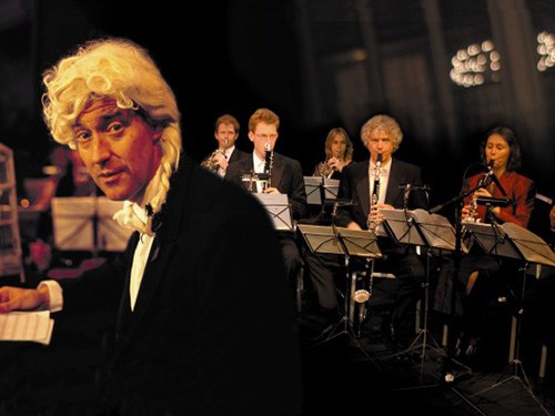 produktie/i_1338/postvanmozart500x375.jpg